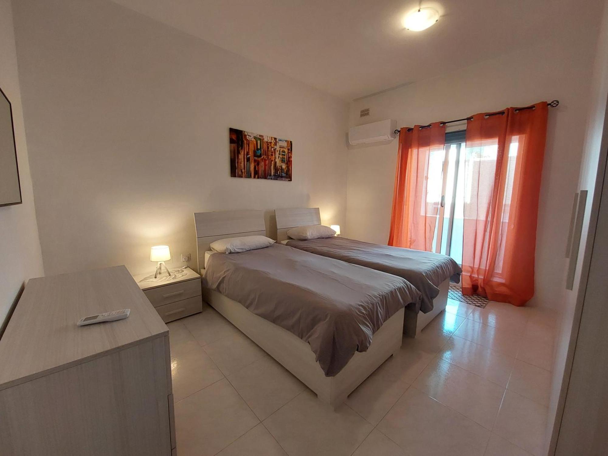 Nr41 Holiday Apartment - Close To Village Centre, Promenade, Shops & Restaurants Marsaxlokk Zewnętrze zdjęcie